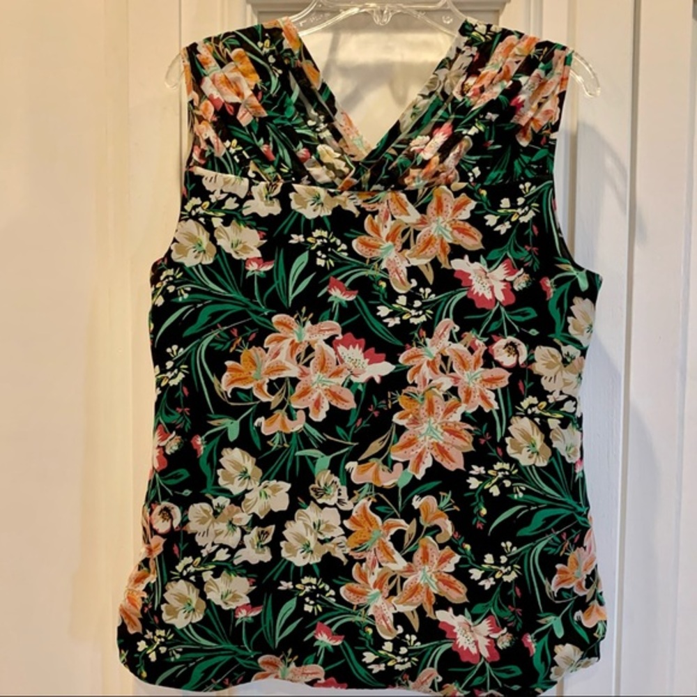 Alfani Black & Green Floral Top 4 - Picture 6 of 8